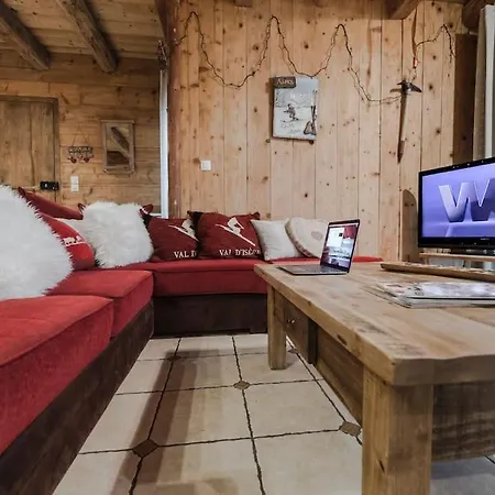 Ancolie Apartment
